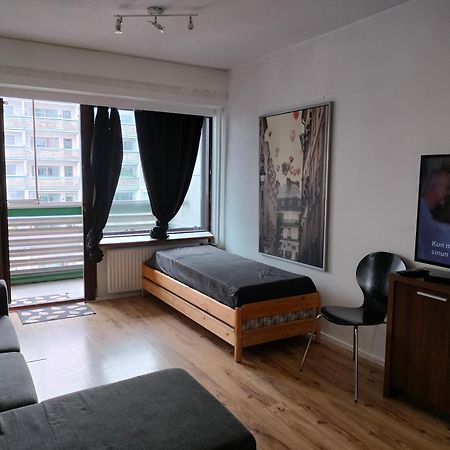 Apartment In Great Location ヘルシンキ エクステリア 写真