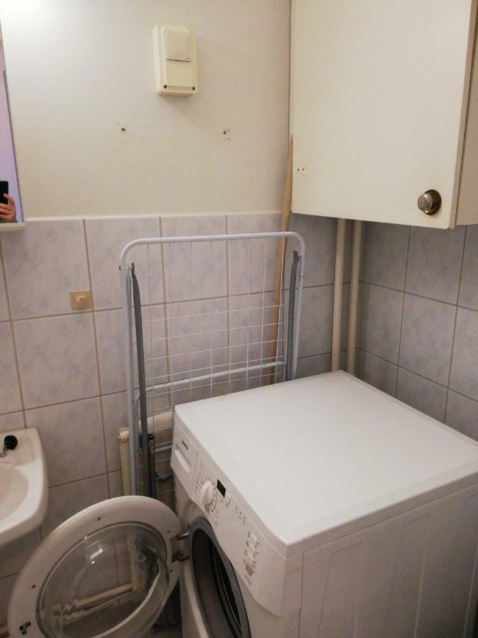 Apartment In Great Location ヘルシンキ エクステリア 写真