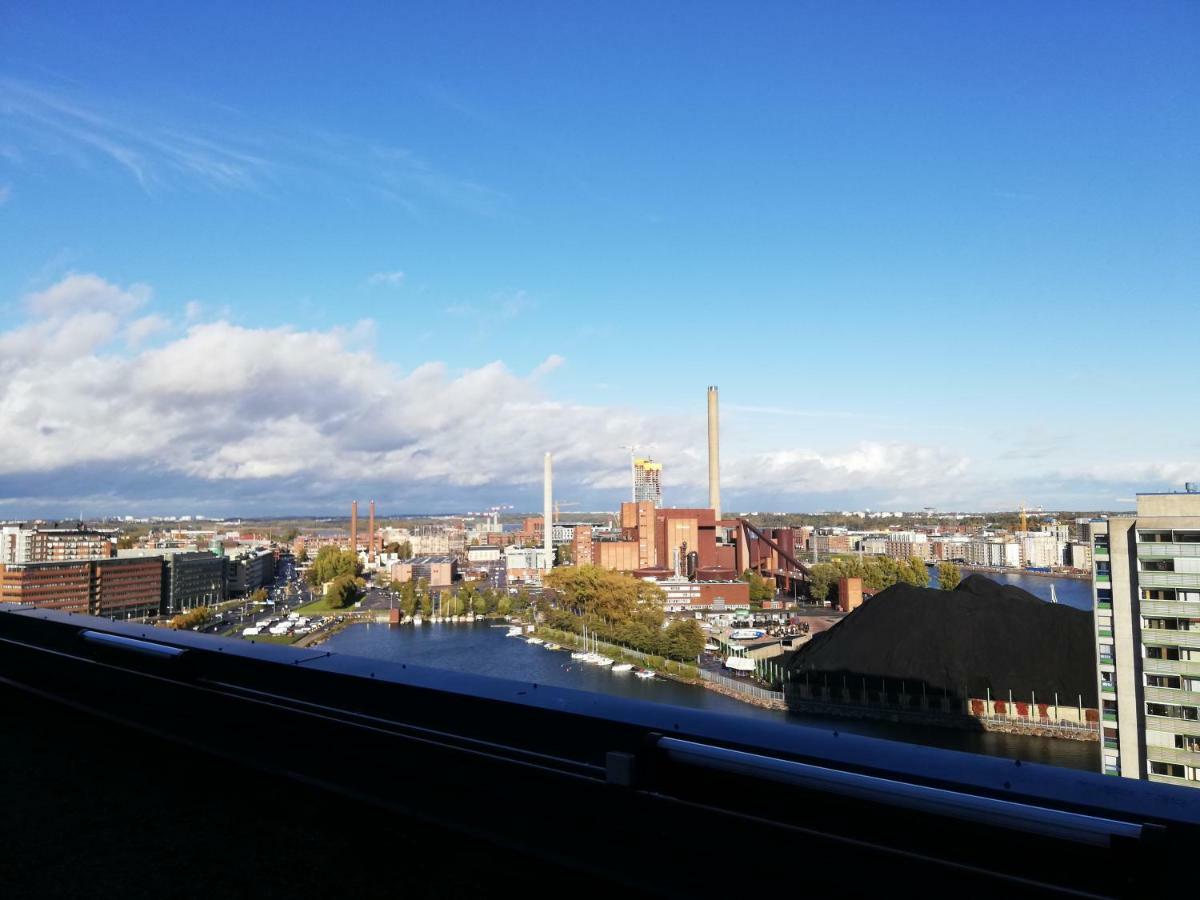 Apartment In Great Location ヘルシンキ エクステリア 写真